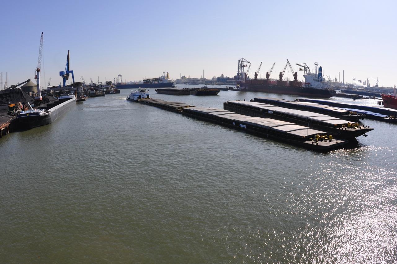 Cargo vessels in port